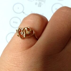 10k yellow gold double heart diamond chip ring